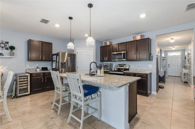 2710 LILYTURF COURT, Tavares, FL 32778