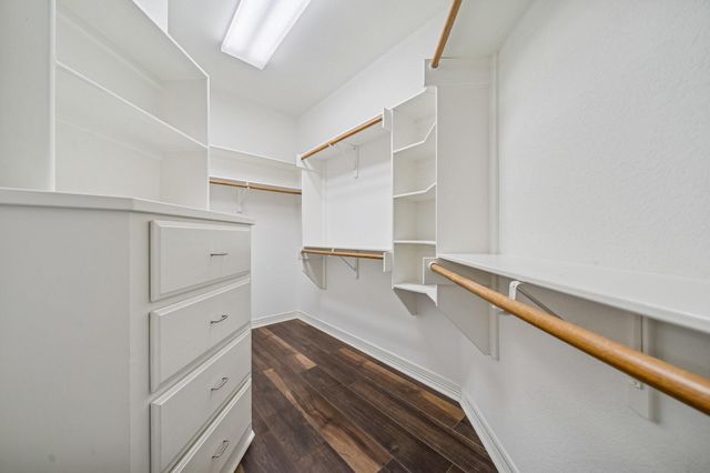 101 County Road 397, Bay City, TX 77414