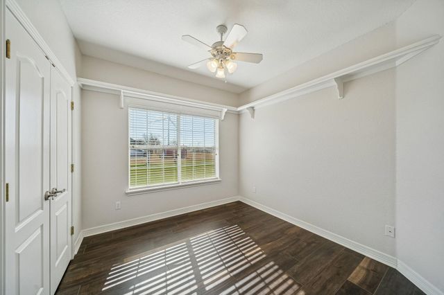 101 County Road 397, Bay City, TX 77414