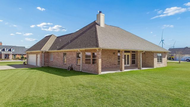 101 County Road 397, Bay City, TX 77414