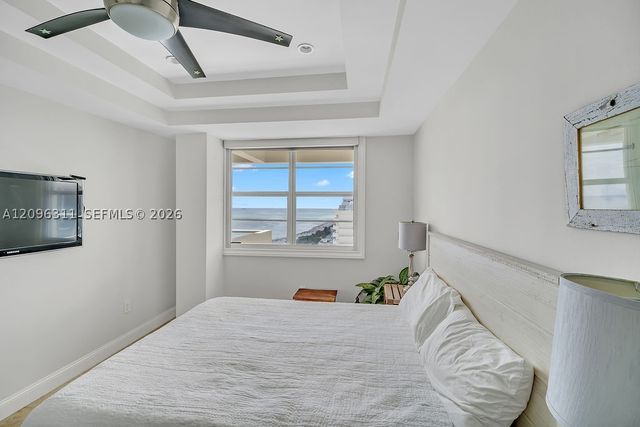 5701 Collins Ave PH14, Miami Beach, FL 33140