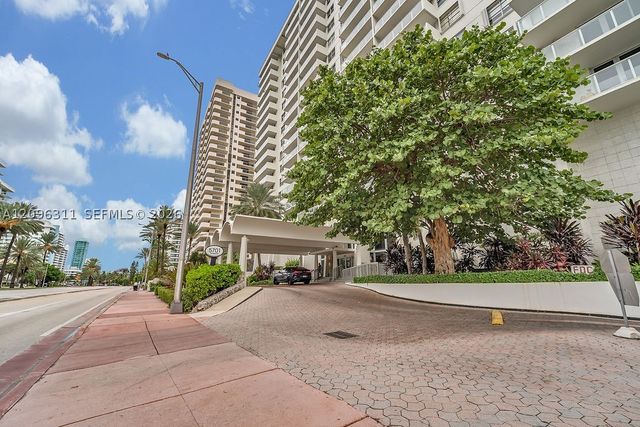 5701 Collins Ave PH14, Miami Beach, FL 33140