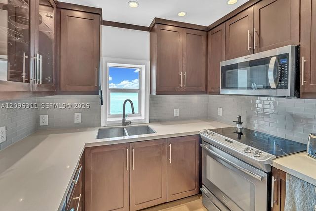 5701 Collins Ave PH14, Miami Beach, FL 33140