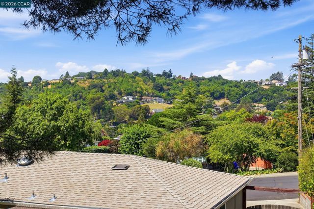2979 Higuera Ave, Pinole, CA 94564
