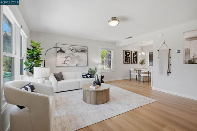 2979 Higuera Ave, Pinole, CA 94564