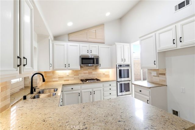 3842 N Sweet Leaf, Rialto, CA 92377