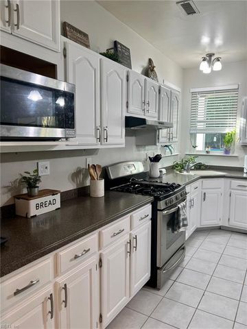 2812 Ridgeboard Pl PL, Chesapeake, VA 23323