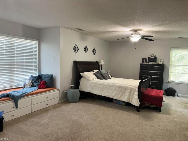 2812 Ridgeboard Pl PL, Chesapeake, VA 23323