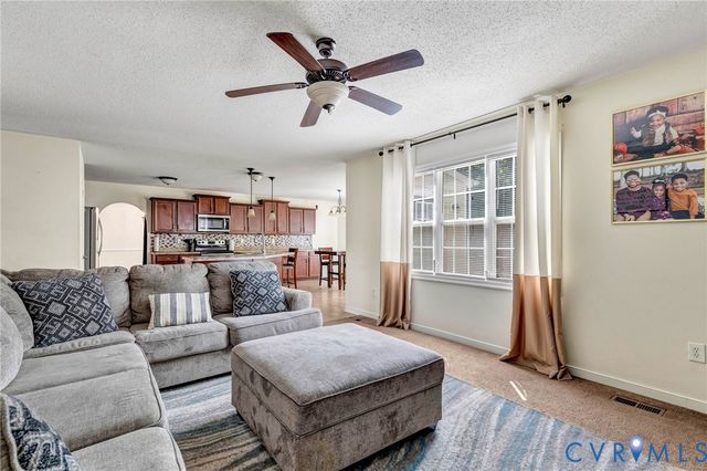 8600 Proctors Run Dr, Chesterfield, VA 23237