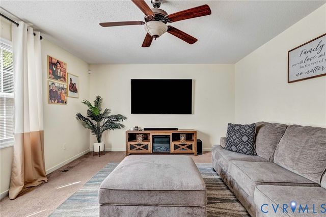 8600 Proctors Run Dr, Chesterfield, VA 23237