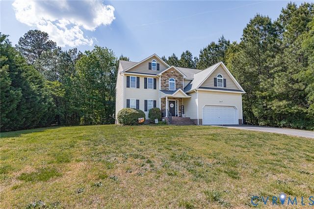 8600 Proctors Run Dr, Chesterfield, VA 23237