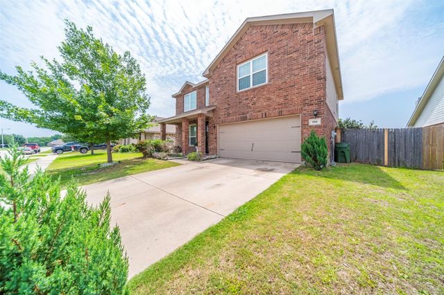 906 Penny Royal Court, Arlington, TX 76002