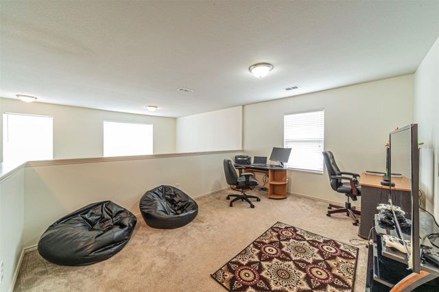 906 Penny Royal Court, Arlington, TX 76002