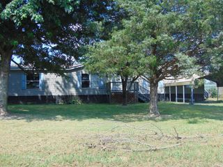 42 Oaks Rd, Ethridge, TN 38456