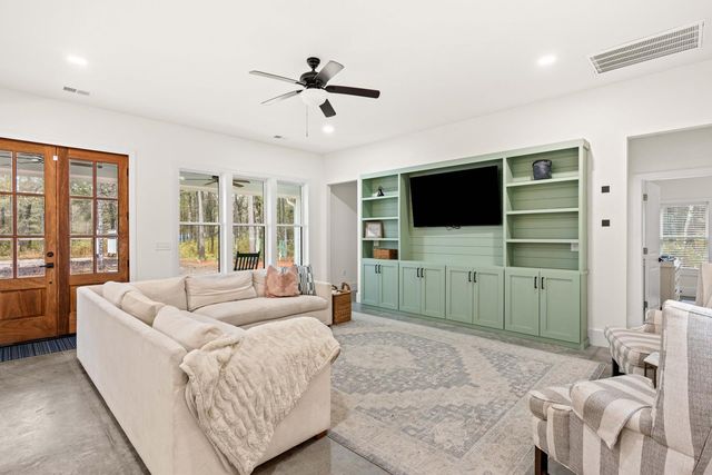 1183 Guerins Bridge Road, Awendaw, SC 29429