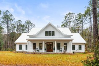 1183 Guerins Bridge Road, Awendaw, SC 29429