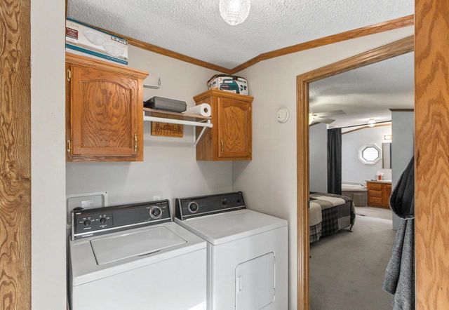 336 Ember Drive, Oxford, WI 53952