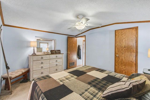 336 Ember Drive, Oxford, WI 53952