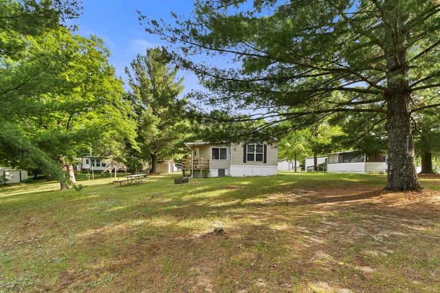 336 Ember Drive, Oxford, WI 53952
