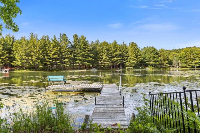 336 Ember Drive, Oxford, WI 53952