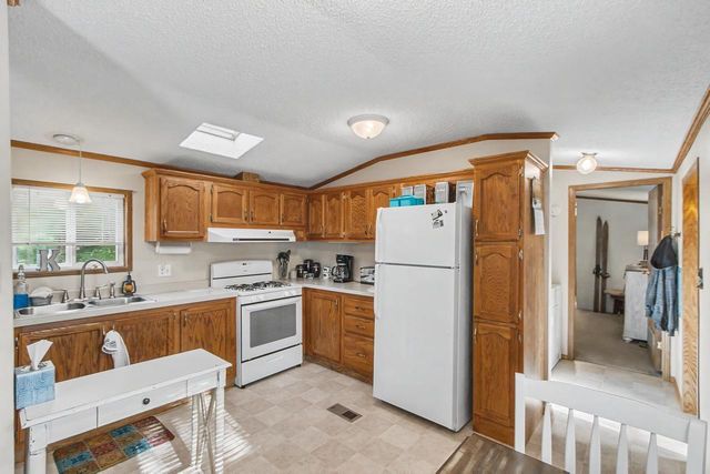 336 Ember Drive, Oxford, WI 53952