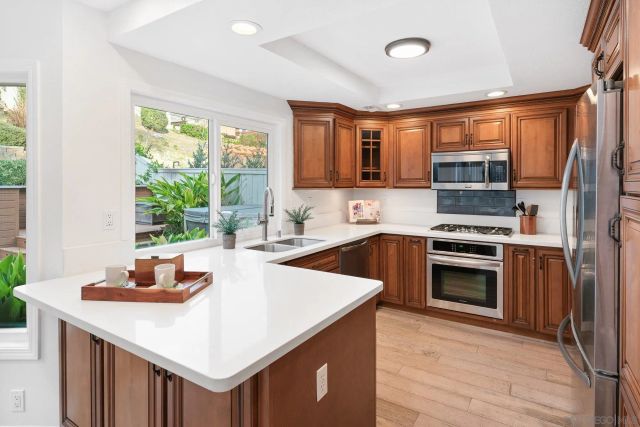 4246 Cordobes Cv, San Diego, CA 92130