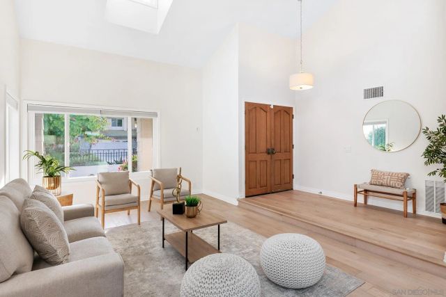 4246 Cordobes Cv, San Diego, CA 92130