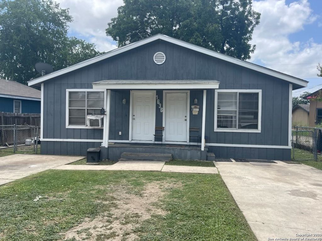 1636 Santa Anna, San Antonio, TX 78201