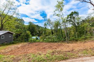 99999 Bassett Road, Asheville, NC 28804