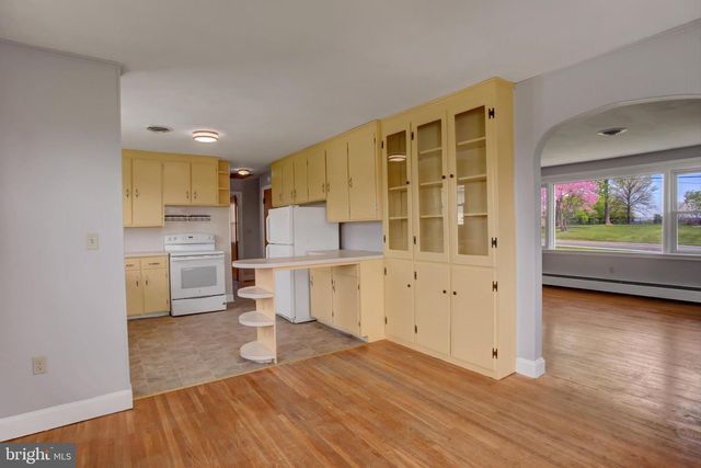 205 ST THOMAS-EDENVILLE RO, Chambersburg, PA 17202