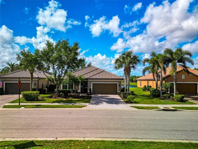 12848 DEL CORSO LOOP, Lakewood Ranch, FL 34211