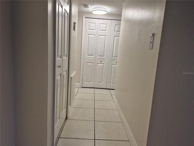 845 SKY LAKE CIRCLE D, Orlando, FL 32809