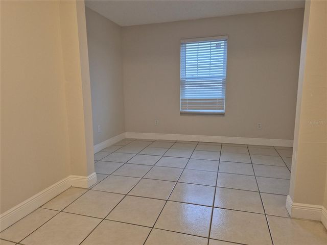 845 SKY LAKE CIRCLE D, Orlando, FL 32809