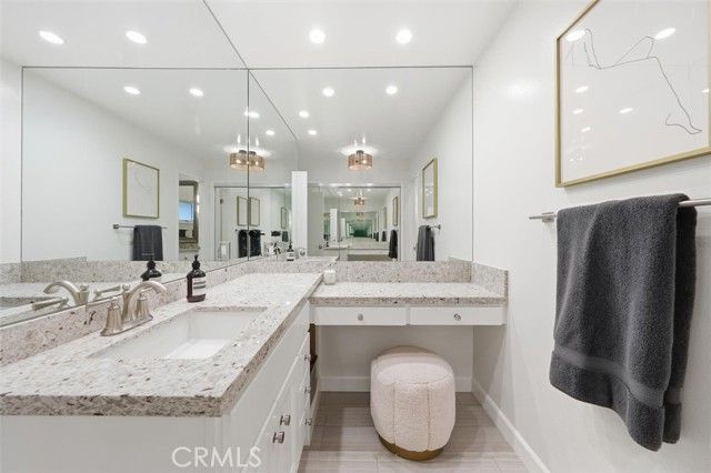 2107 Vista Laredo, Newport Beach, CA 92660