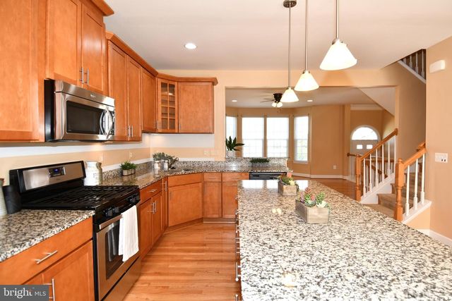 16733 SHACKLEFORD WAY, Woodbridge, VA 22191