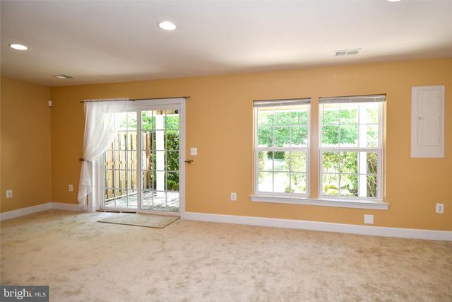 16733 SHACKLEFORD WAY, Woodbridge, VA 22191