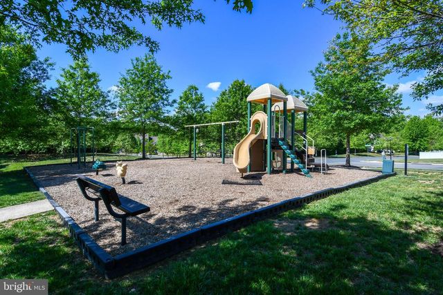 16733 SHACKLEFORD WAY, Woodbridge, VA 22191