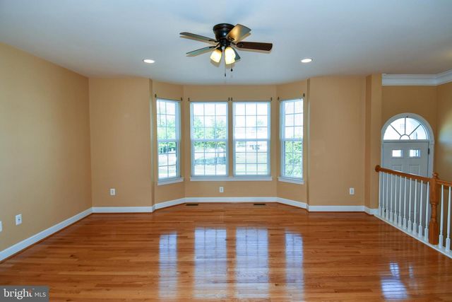 16733 SHACKLEFORD WAY, Woodbridge, VA 22191