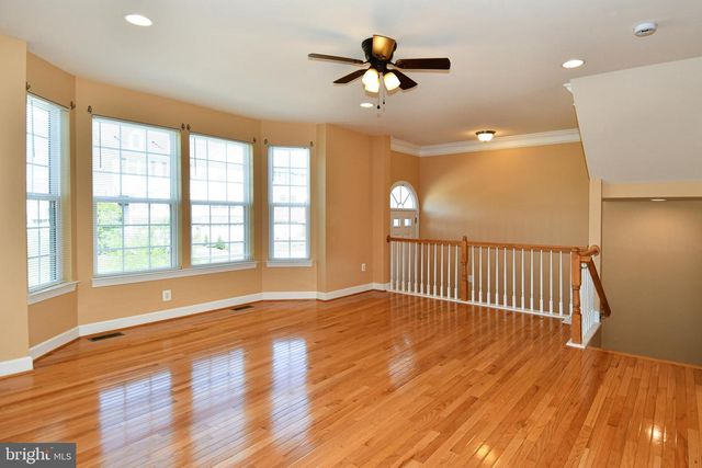 16733 SHACKLEFORD WAY, Woodbridge, VA 22191
