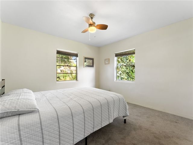 2429 2nd Avenue SE, Vero Beach, FL 32962