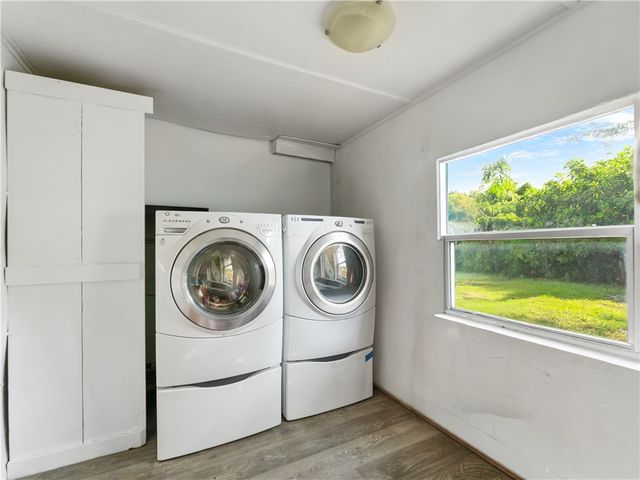 2429 2nd Avenue SE, Vero Beach, FL 32962