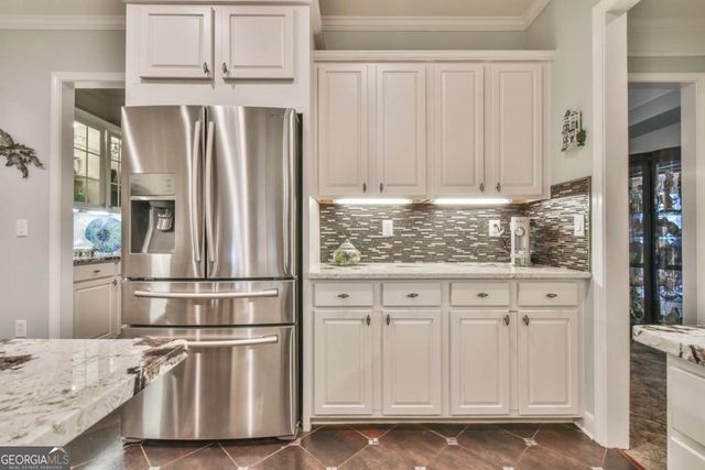 6352 Falling Water Lane, Hoschton, GA 30548