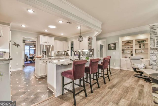 6352 Falling Water Lane, Hoschton, GA 30548