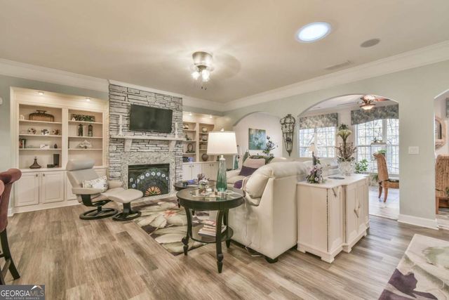 6352 Falling Water Lane, Hoschton, GA 30548