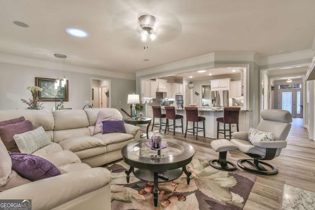 6352 Falling Water Lane, Hoschton, GA 30548