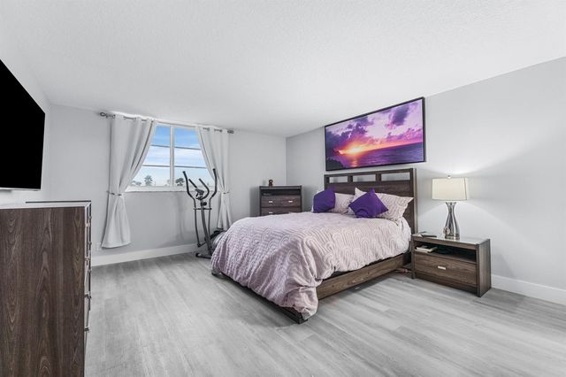630 Ocean Drive 410, Juno Beach, FL 33408