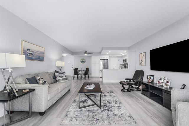 630 Ocean Drive 410, Juno Beach, FL 33408