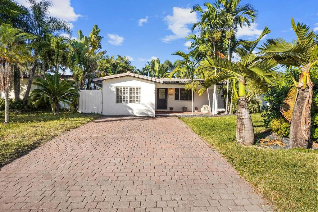 1401 NE 14th Street, Fort Lauderdale, FL 33304