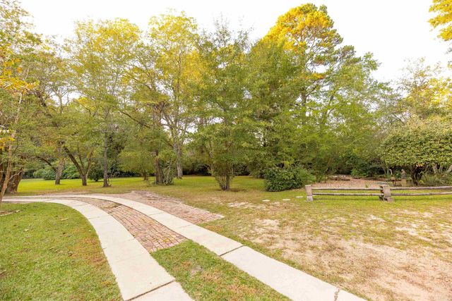 428 Agee Ave, Camden, AR 71701