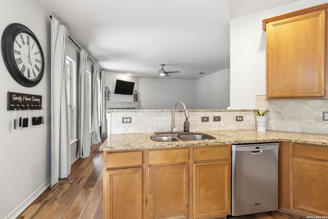 21219 Villa Valencia, San Antonio, TX 78258